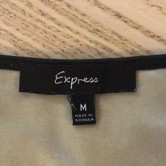 Express lace cami - Picture 5 of 6